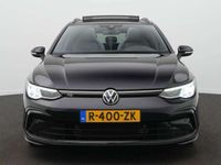 tweedehands VW Golf VIII variant 1.5 TSI R-Line Panoramadak / Trekhaak / Navigatie / R-Line