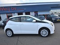 Occasion Toyota Aygo X-play 74 PK (54 kW) 2021 Wit Hatchback