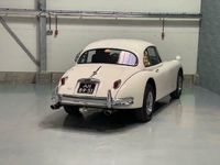 tweedehands Jaguar XK 150 FHC