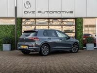 Occasion VW Golf VIII Active 2023 Grijs Stationwagen