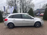 tweedehands Renault Clio 1.2 100 PK LUXE AIRCO STOELVERWARMING TREKHAAK NAVI