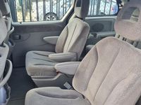 tweedehands Chrysler Voyager 2.4i SE *airco*