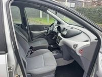 Occasion Nissan Almera Tino Tekna 116 PK (85 kW) 2005 Grijs (metallic) MPV