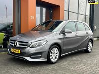Occasion Mercedes B180 122 PK (89 kW) 2015 Grijs MPV