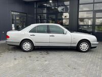 tweedehands Mercedes E290 TD Elegance