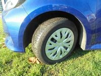 Occasion Toyota Yaris Hybrid Active 92 PK (67 kW) 2023 Blauw (metallic) Hatchback