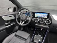 tweedehands Mercedes B250 e Luxury | Panoramadak | Nightpakket | Achteruitrijcamera | Stoelverwarming | Dodehoekassistent | Apple & Android Carplay