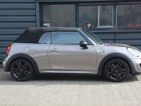 tweedehands Mini John Cooper Works Cabriolet 1.5 136pk | Navigatie | Chili pakket |