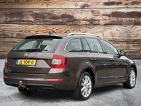 tweedehands Skoda Octavia Combi 1.6 TDI Greentech Style Businessline | Xenon | Multimedia | Navi | LMV | Volle mooie auto!