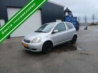 Occasion Toyota Yaris 87 PK (63 kW) 2003 Grijs Hatchback