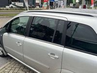 tweedehands Opel Zafira 2.2 Executive