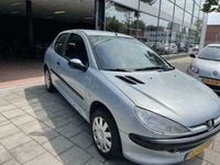 tweedehands Peugeot 206 1.4 XT