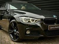Occasion BMW 330 M Sport 252 PK (185 kW) 2016 Zwart / black sapphire metallic (475) Stationwagen