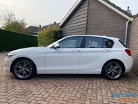 tweedehands BMW 118 118 i Sport Line Edition Automaat/Navigatie/Cruise