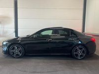 tweedehands Mercedes A200 Business Solution AMG Night Upgrade Limousine Pano, Cruise, Apple Carplay, Elektrische Stoel