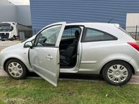 tweedehands Opel Corsa 1.4-16V Enjoy