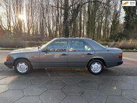 Occasion Mercedes E300 180 PK (132 kW) 1989 Grijs Sedan