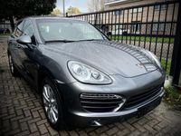 tweedehands Porsche Cayenne 4.8 S NAVI LUCHTV GLASDAK