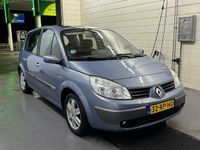 tweedehands Renault Scénic II 1.6-16VComfort PANO Koppeling slipt ! export ?