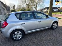 Occasion Kia Ceed 122 PK (89 kW) 2009 Grijs (metallic) Hatchback