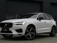 tweedehands Volvo XC60 2.0 T8 Twin Engine AWD R-Design Headup Pano Luchtvering Electr Trekhaak Bliss Memorystoelen Full option! BJ 2020 106000km