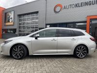 tweedehands Toyota Corolla Touring Sports 2.0 Hybrid Premium NL-Auto / Apple/Android Carplay / Leder / Panoramadak / JBL / Electr. achterklep / 18 inch / Led koplampen / Keyless / Dodehoek detectie