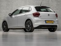 tweedehands VW Polo 1.0 TSI Sportline (APPLE CARPLAY, GROOT NAVI, ADAPTIVE CRUISE, LM VELGEN, SPORTSTOELEN, NIEUWE APK, DAB+, LED ACHTERLICHTEN, NIEUWSTAAT)