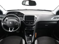 tweedehands Peugeot 208 1.2 PureTech Style Pack | Navigatie | Trekhaak | P