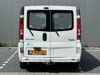 tweedehands Renault Trafic 2.0 dCi T29 L2H1 | Airco | BTW | Trekhaak | Parkeersensor | Bluetooth |3 Zits | Cruise Control | Multistuur|