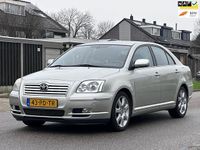 Occasion Toyota Avensis Luna 147 PK (108 kW) 2004 Grijs Hatchback