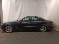 tweedehands Mercedes E240 Avantgarde - Export