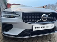 tweedehands Volvo S60 Recharge 350 PK T6 AWD Plus Dark / 19" / Harman Kardon Audio / 360 camera /