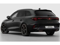 Nieuw Cupra Leon VZ 2025 Midnight black Stationwagen