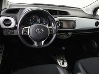 tweedehands Toyota Yaris Hybrid 1.5 Full Hybrid Dynamic Limited I Navigatie I Clim