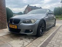 tweedehands BMW 330 330 d Executive