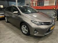 tweedehands Toyota Auris Touring Sports 1.8 Hybrid Aspiration BAK DEFECT
