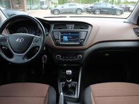 Occasion Hyundai i20 Comfort 101 PK (74 kW) 2018 Zwart Hatchback