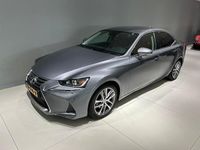 Occasion Lexus IS300h Business Edition 223 PK (164 kW) 2018 Grijs (metallic) Sedan