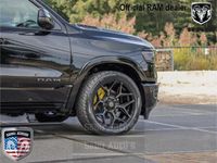 tweedehands Dodge Ram PICKUP 1500 LIMITED NIGHT BLACK | 2024 | LPG | RAMBOX | MWK | VIRTUAL | HUD ADG | SER LUCHTVERING | MEEST VOLLE UITVOERING | 5.7 V8 HEMI 402PK | CREW CAB | DUBBELE CABINE | DC | 5 PERSOONS | GRIJSKENTEKEN BEDRIJFS AUTO | VOORRAAD NUMMER 199221 |