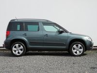 tweedehands Skoda Yeti 1.2 TSI Comfort Automaat, Trekhaak, Airco, 17'' inch LM velgen