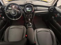 Occasion Mini Cooper Chili 136 PK (100 kW) 2023 Geel Hatchback