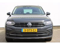 tweedehands VW Tiguan 1.5 TSI Elegance | Camera | Dodehoek Detector | Alcantara | PDC v+a | Stoel & Stuur verwarming | Elek.Trekhaak