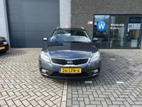 tweedehands Kia Ceed CEE D1.4 CVVT X-ecutive Airco! Cruise! Navi! Trekhaak!