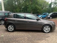 tweedehands Peugeot 308 1.2 PureTech Allure 12 MND GARANTIE|NW APK|NAVI|PD