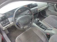 tweedehands Opel Omega 2.0i GL