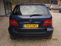 tweedehands Mercedes B150 met nieuwe ketting apk 01-03-2025