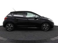 tweedehands Peugeot 208 1.2 110pk Signature | Privacy Glass | Navigatie | Lichtmetalen Velgen 16" |