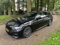 tweedehands BMW 330 3-SERIE Touring i High Executive M-Sport, Pano, Leder,