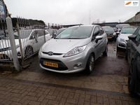 Occasion Ford Fiesta Trend 95 PK (69 kW) 2010 Grijs Hatchback