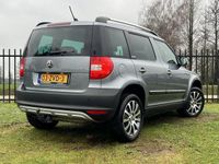 tweedehands Skoda Yeti 1.2 TSI Adventure Navi / Clima / Trekhaak / Lm Vel